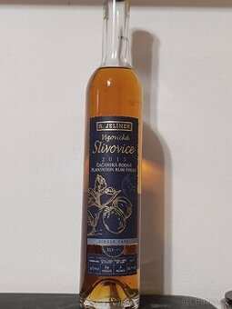Vizovická slivovice 2013 Čačanská rodná