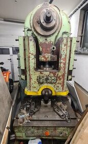 Excentrický lis LE 160