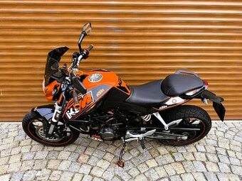 KTM Duke 125