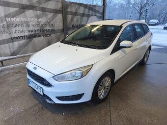 Ford Focus kombi 1.6 benzín 77kw, r.v.12/2017, naj:232tis...