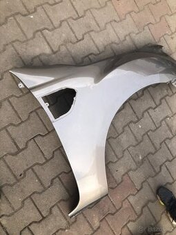 Pravý blatnik Ford Ranger