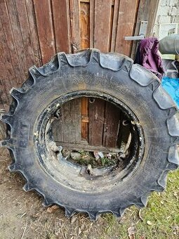 traktorové kola BKT 11,2x24 nebo 320x70x24