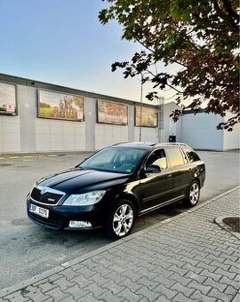Škoda Octavia automat kůže