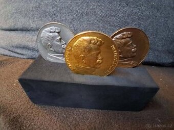 Sada medailí prof. Jana Janského – Bronzová, Stříbrná, Zlatá