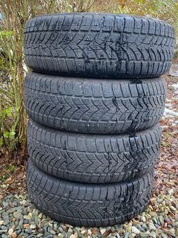 4x zimní 215/60/17 DEBICA FRIGO SUV2