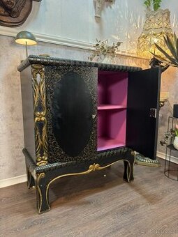 Orientální zdobená komoda (141033)