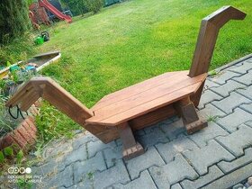 Dřevěný DRAK- ruční výroba -stoleček / stolička