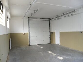 Pronajem skladu- garáže 55m2 v Jablonci nad Nisou, vyska str
