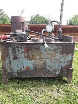čerpadlo hydraulické štípačka lis