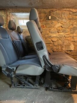 Renault trafic sedačky