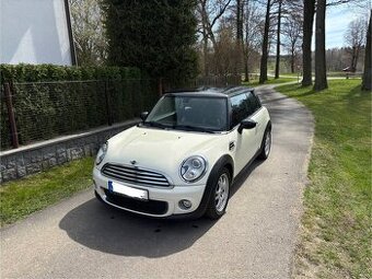 MINI COOPER D, 1.6 TDI