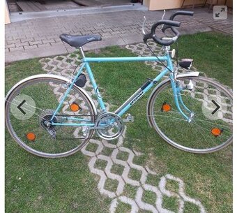 Favorit silnicni