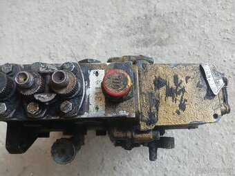 Zetor vstřikovací čerpadlo 7211