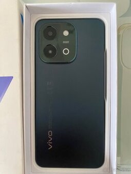 Vivo Y28 - 1