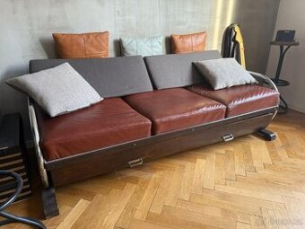 Kožená sedačka – TOP stav, s úložným prostorem