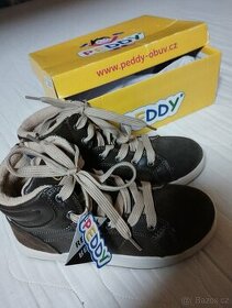 Boty do školy