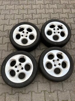 Alfa Romeo 4x98 r15