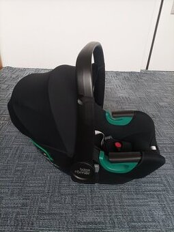 Autosedačka BRITAX RÖMER ( vajíčko )