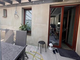 Prodám dřevěná eurookna – dvojsklo, velmi dobrý stav, rychlý