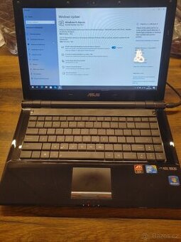 Asus U80V 1 TB disk, 4GB ram-Aktualizovane, Instalovane VSE