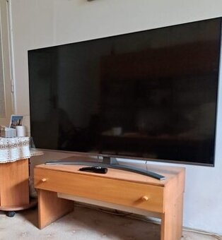 Prodám Televizor LG 55"