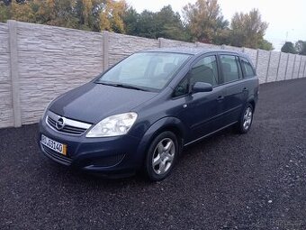 Opel Zafira 1,6 benzín 95000km