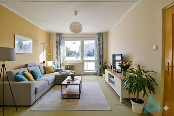 Prostorný byt 5+1 v Nové Pace – ideální pro rodinné bydlení.