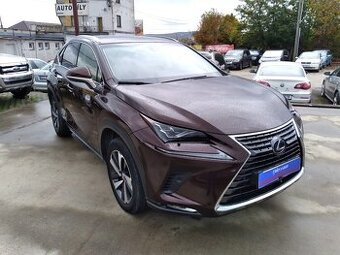 LEXUS NX300h AWD LUXURY  1.MAJITEL,ČR,DPH
