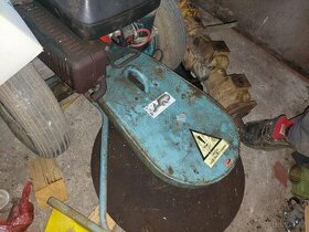 Sekacka bubnova Dakr