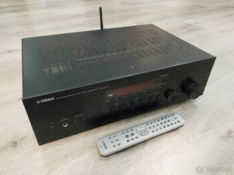 MusicCast Yamaha R-N303D STEREO RECEIVER