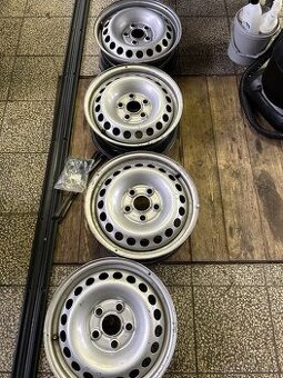 Plechové disky Transportér 5.1 5x120, r16