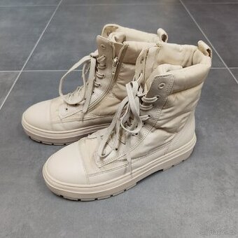 Dámské zimní nenošené boty, teplá výstelka, vel.39