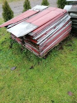 Střešní pozinkované plechy