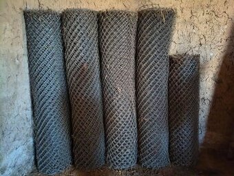 Čtyřhranné pozink pletivo