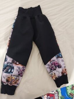 Chlapecké softshelové kalhoty vel. 104