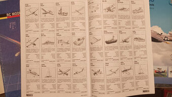 Ruzne katalogy prospekty a navody casopisy RC modey letectvi