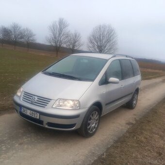 Prodam sharan 1.9 tdi 66kw rv.2002 naj.222tis