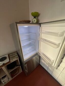 Kombinované lednice Electrolux Model EN2400AOX