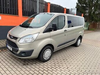 Ford Transit Custom 2.2 TDCi 9 Míst