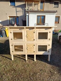 4.kotcová králikárna s krmelci