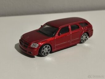 Bburago 1/43 2006 Dodge Magnum RT