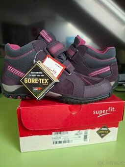 Celoroční boty Superfit goretex vel.38 NOVÉ