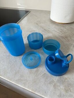 Láhev na fitness nápoje