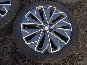 Alu kola Škoda Scala 205/50/17 zimní