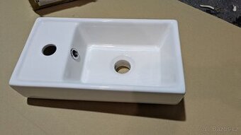 Malé umyvadlo nové nepoužité