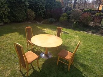 jídelní set – kulatý stůl + 4 židle