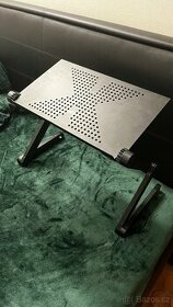 Polohovatelný stolek pod notebook - 1