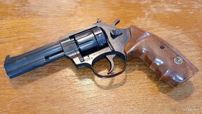 Flobert revolver ALFA 641 cal. 6mm - černý/dřevo