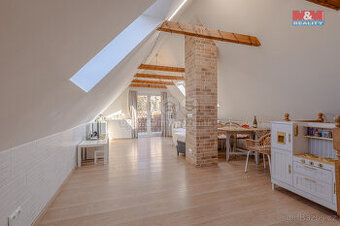 Prodej rodinného domu, 176 m², Makotřasy
