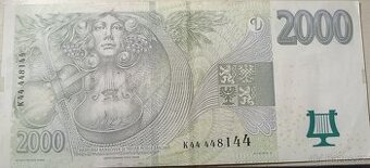 2000kč ( serie K44448144 ) - 200kč (serie W07733303